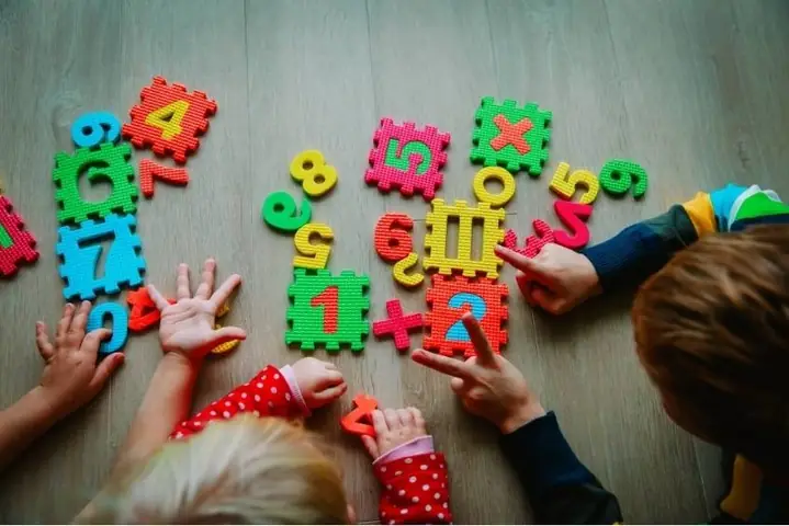 Có Nên Cho Bé Học Toán Trí Tuệ Không? Ưu, Nhược Điểm Và Độ Tuổi Phù Hợp