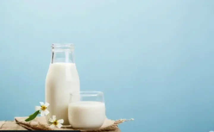 Có Nên Pha Thuốc Cho Bé Uống Chung Với Sữa? Chuyên Gia Giải Đáp Tận Tình Có Nên Pha Thuốc Cho Bé Uống Chung Với Sữa? Chuyên Gia Giải Đáp Tận Tình