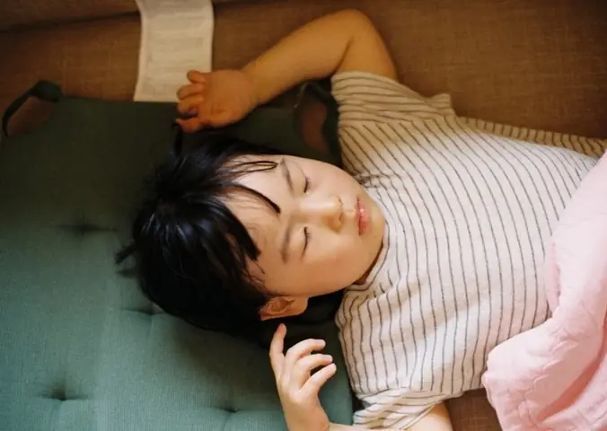 Khi Nào Nên Cho Con Ngủ Phòng Riêng? Lợi Ích, Độ Tuổi Và Kinh Nghiệm Cho Bé Tập Ngủ Độc Lập