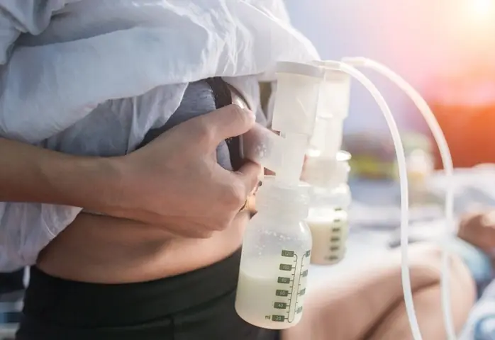 Có Nên Dùng Máy Hút Sữa? Giải Đáp Thắc Mắc & Lợi Ích Vàng Cho Mẹ Bỉm