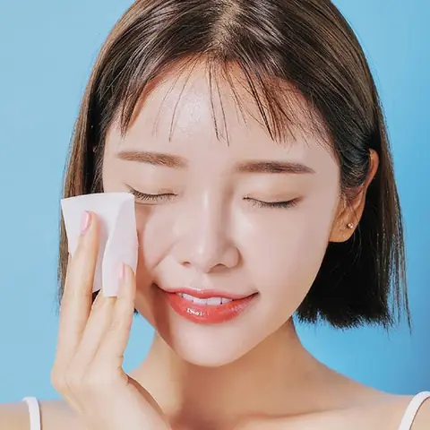 Không Trang Điểm Có Nên Tẩy Trang Không? Bí Quyết Chăm Sóc Da Sạch Sâu