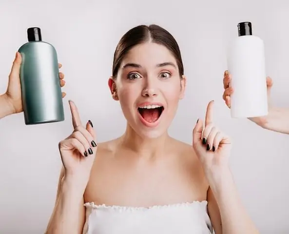 Có Nên Dùng Sữa Tắm Hàng Ngày Không? Lợi Ích, Rủi Ro & Cách Tắm Đúng Có Nên Dùng Sữa Tắm Hàng Ngày Không? Lợi Ích, Rủi Ro & Cách Tắm Đúng