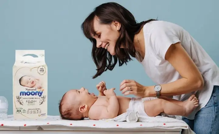 Có Nên Thay Tã Cho Bé Khi Đang Ngủ? Hướng Dẫn Chi Tiết Cho Mẹ