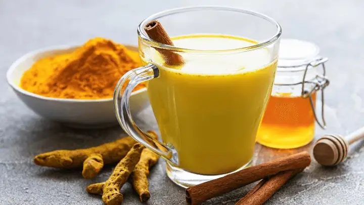 Khám Phá 10+ Lợi Ích Tuyệt Vời Khi Uống Tinh Bột Nghệ Với Mật Ong Mỗi Ngày Khám Phá 10+ Lợi Ích Tuyệt Vời Khi Uống Tinh Bột Nghệ Với Mật Ong Mỗi Ngày