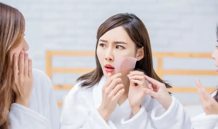 Da Nhờn Có Nên Rửa Mặt Bằng Nước Muối Không? Hướng Dẫn Chi Tiết Từ Chuyên Gia