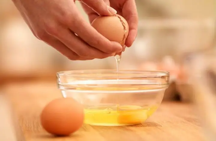 Mặt Nạ Mật Ong Lòng Trắng Trứng: Công Thức Dưỡng Da Tự Nhiên Siêu Hiệu Quả Tại Nhà Mặt Nạ Mật Ong Lòng Trắng Trứng: Công Thức Dưỡng Da Tự Nhiên Siêu Hiệu Quả Tại Nhà
