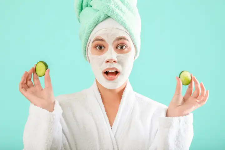Đắp Mặt Nạ Trị Sẹo Rỗ: Bí Quyết Thiên Nhiên Cho Làn Da Láng Mịn
