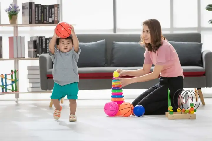 Dạy Trẻ 1 Tuổi Những Gì: Từ A-z Phát Triển Toàn Diện Kỹ Năng Cho Bé