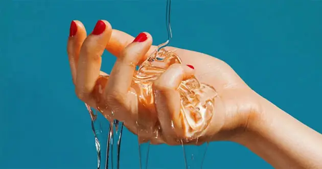 Dùng Dầu Bôi Trơn Khi Quan Hệ: Hướng Dẫn Chi Tiết & Lợi Ích