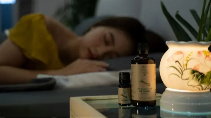 Tinh Dầu: Có Tốt Cho Sức Khỏe Không? Lợi Ích, Lưu Ý Và Cách Sử Dụng An Toàn
