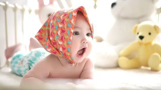 Bé Mới Sinh Biết Nói: Khi Nào Con Bắt Đầu Tập Nói Và Dấu Hiệu Cần Lưu Ý