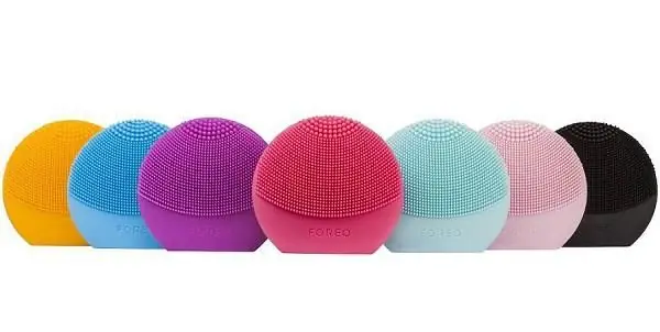 So Sánh Foreo Luna Mini 2 Và Play Plus: Đâu Là Lựa Chọn Tốt Nhất Cho Làn Da Của Bạn?