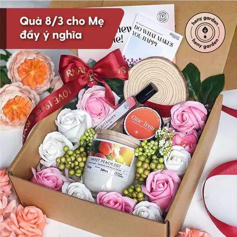 Gợi Ý Quà Tặng 8/3 Cho Mẹ: Chọn Món Quà Ý Nghĩa & Thiết Thực Nhất