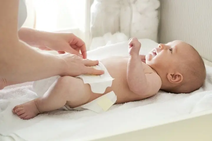 Giãn Ruột Sinh Lý Trẻ Sơ Sinh: Dấu Hiệu, Nguyên Nhân Và Cách Chăm Sóc Hiệu Quả