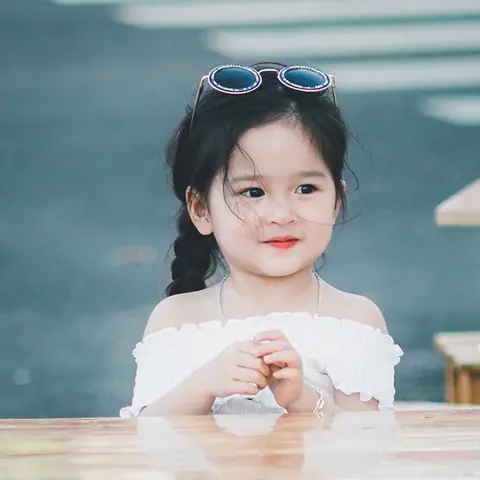 Bộ Sưu Tập Hình Bé Gái Siêu Dễ Thương: Tuyển Tập Ảnh Đáng Yêu Nhất