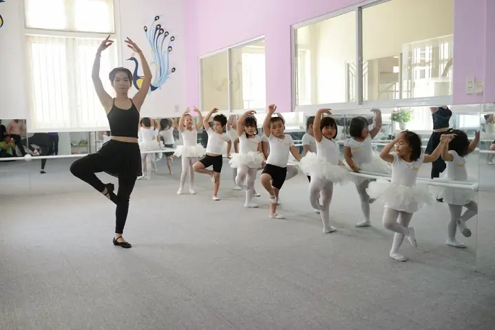 Học Phí Trường Mầm Non Chìa Khóa Vàng (golden Key Kindergarten): Thông Tin Chi Tiết & So Sánh Địa Điểm