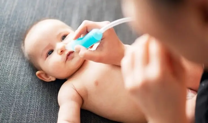 Hướng Dẫn Chi Tiết Sử Dụng Hút Mũi Bebe Confort Cho Bé An Toàn & Hiệu Quả Hướng Dẫn Chi Tiết Sử Dụng Hút Mũi Bebe Confort Cho Bé An Toàn & Hiệu Quả