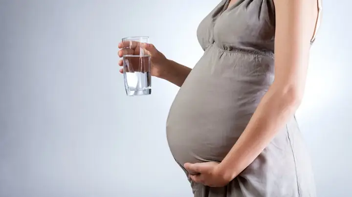 Ít Nước Ối Nên Uống Gì Để Tăng Lượng Ối Thai Kỳ An Toàn? Ít Nước Ối Nên Uống Gì Để Tăng Lượng Ối Thai Kỳ An Toàn?