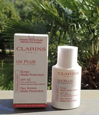 Kem Chống Nắng Clarins Cho Da Dầu: Bí Quyết Chọn Và Sử Dụng Hiệu Quả Kem Chống Nắng Clarins Cho Da Dầu: Bí Quyết Chọn Và Sử Dụng Hiệu Quả