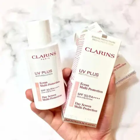Kem Chống Nắng Clarins: An Toàn Cho Bà Bầu, Chọn Đúng Sản Phẩm Kem Chống Nắng Clarins: An Toàn Cho Bà Bầu, Chọn Đúng Sản Phẩm