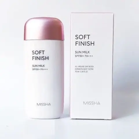 Kem Chống Nắng Missha Soft Finish Sun Milk: Nâng Tone, Kiềm Dầu, Bảo Vệ Da Toàn Diện Kem Chống Nắng Missha Soft Finish Sun Milk: Nâng Tone, Kiềm Dầu, Bảo Vệ Da Toàn Diện