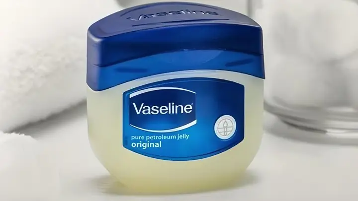 Kem Dưỡng Trắng Da Mặt Vaseline: Công Dụng, Cách Chọn & Lời Khuyên Sử Dụng Đúng