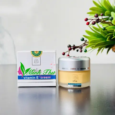 Kem Dưỡng Trắng Da Vitamin E & C 15g: Bí Quyết Dưỡng Sáng Da Tối Ưu