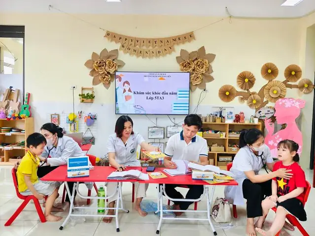 Khám Sức Khỏe Định Kỳ Cho Trẻ Mầm Non: Lợi Ích Toàn Diện & Lịch Trình Chuẩn