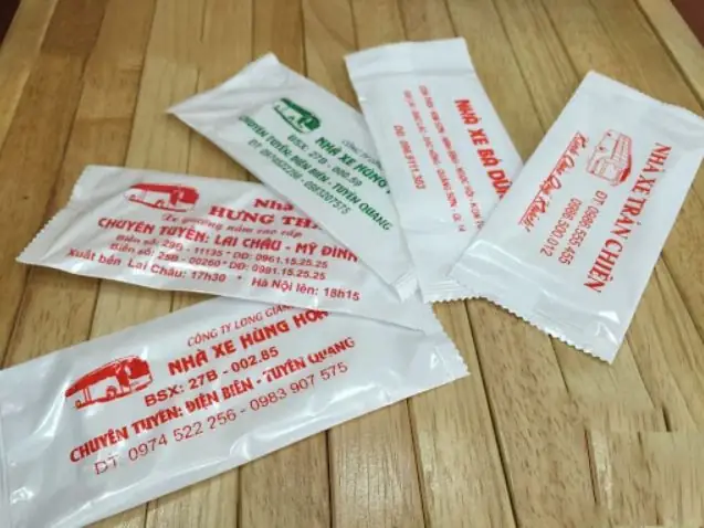 Khăn Giấy Ướt Bao Nhiêu Tiền? Giá Chuẩn & Kinh Nghiệm Mua Thông Minh