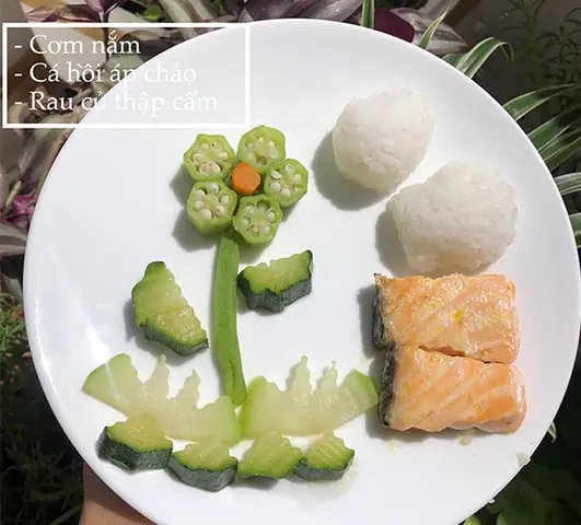 Thực Đơn Ăn Dặm Cho Bé 9 Tháng Tuổi: Đủ Dưỡng Chất, Tăng Cân Khỏe Mạnh