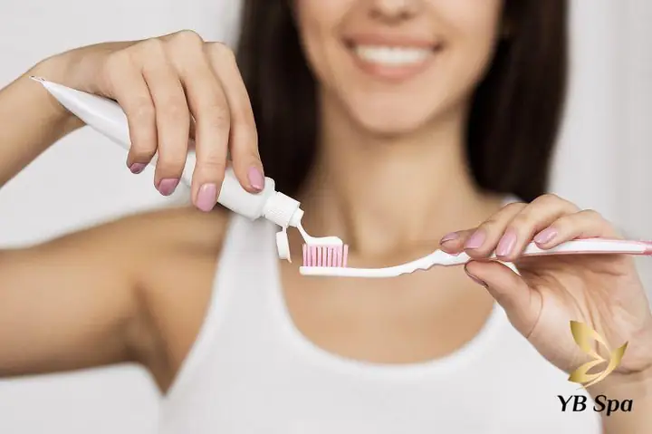 Kem Đánh Răng Làm Trắng Da Toàn Thân: Sự Thật Và Cách Thực Hiện An Toàn