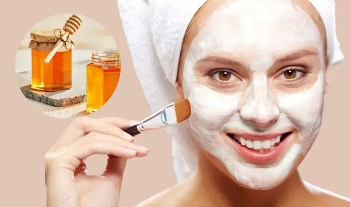 Lột Mụn Cám Bằng Mật Ong: Bí Quyết Dưỡng Da Sáng Mịn Tự Nhiên