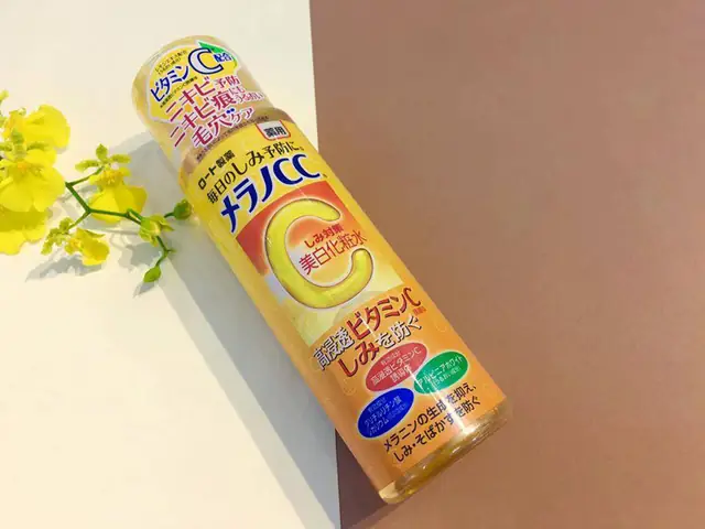 Top Lotion Nhật Bản Cho Da Dầu Mụn: Lựa Chọn Tốt Nhất & Review Chi Tiết Top Lotion Nhật Bản Cho Da Dầu Mụn: Lựa Chọn Tốt Nhất & Review Chi Tiết