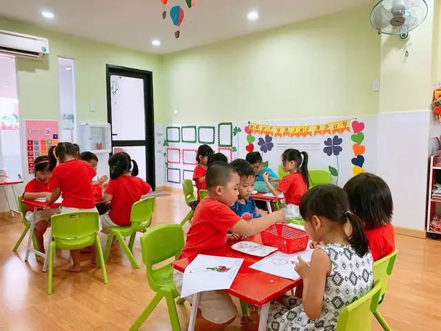 Mầm Non Sen Hồng Bình Tân: Thông Tin Chi Tiết, Học Phí & Đánh Giá