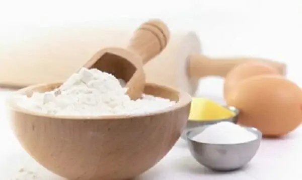 Mặt Nạ Cám Gạo Trứng Gà: Bí Quyết Dưỡng Da Trắng Sáng, Mờ Thâm Tại Nhà