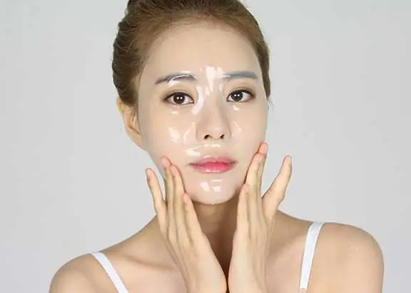 Mặt Nạ Nào Phù Hợp Cho Da Nhờn Nhạy Cảm? Bí Quyết Chọn Lựa Tối Ưu