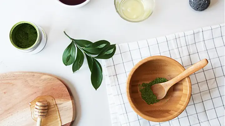 Mặt Nạ Mật Ong Trà Xanh: Công Thức Tự Làm & Bí Quyết Dưỡng Da Trắng Mịn Tự Nhiên Mặt Nạ Mật Ong Trà Xanh: Công Thức Tự Làm & Bí Quyết Dưỡng Da Trắng Mịn Tự Nhiên