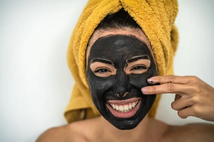 Mặt Nạ Nên Dùng Mấy Lần 1 Tuần? Lịch Trình Chuẩn Cho Da Sáng Khỏe Mặt Nạ Nên Dùng Mấy Lần 1 Tuần? Lịch Trình Chuẩn Cho Da Sáng Khỏe
