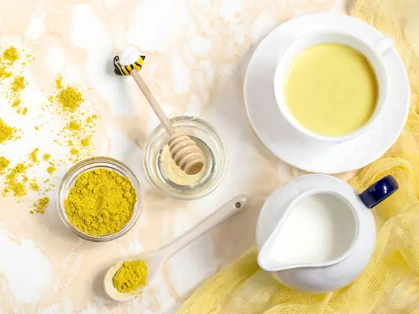 Mặt Nạ Nghệ Tươi Mật Ong: Tác Dụng, Cách Làm & Bí Quyết Da Sáng Mịn Tự Nhiên Mặt Nạ Nghệ Tươi Mật Ong: Tác Dụng, Cách Làm & Bí Quyết Da Sáng Mịn Tự Nhiên