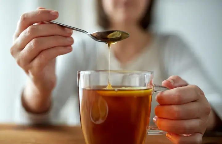 Mật Ong Có Tác Dụng Gì Cho Da Mặt? Khám Phá Công Dụng Toàn Diện Và Cách Sử Dụng Hiệu Quả