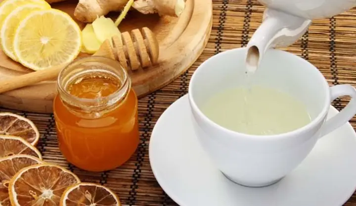 Mật Ong Uống Với Gì Tốt Cho Sức Khỏe? Hướng Dẫn Kết Hợp & Lợi Ích Chi Tiết