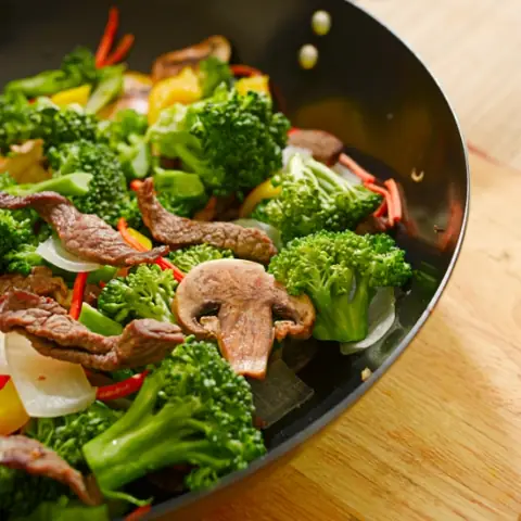 Tháng Giữa Thai Kỳ: Món Ngon Cho Bà Bầu Tháng Thứ 4 Tốt Cho Con, Khỏe Cho Mẹ