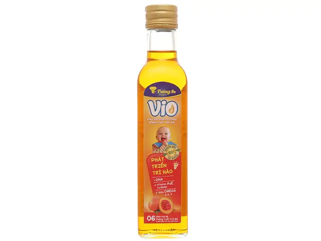 Mua Dầu Gấc Cho Bé Ở Đâu? Top Địa Chỉ Uy Tín & Lưu Ý Quan Trọng