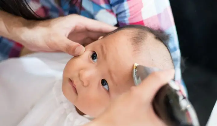 Ngày Tốt Cắt Tóc Máu Cho Bé: Chọn Ngày Mang Lại May Mắn & Khỏe Mạnh Ngày Tốt Cắt Tóc Máu Cho Bé: Chọn Ngày Mang Lại May Mắn & Khỏe Mạnh