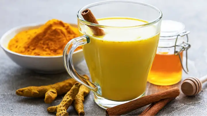 Nghệ Với Sữa Tươi Có Tác Dụng Gì? Khám Phá Lợi Ích & Cách Sử Dụng Tối Ưu
