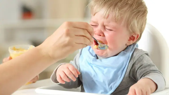 10 Nguyên Nhân Khiến Trẻ 6 Tháng Biếng Ăn & Cách Xử Lý Hiệu Quả