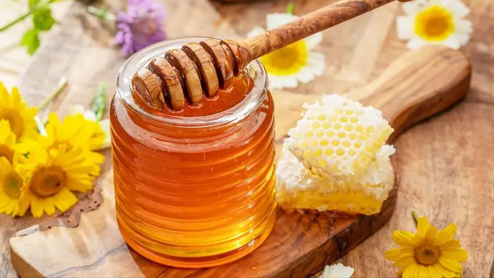 Nóng Gan Uống Mật Ong Có Tốt Không? Tác Dụng, Lợi Ích Và Lưu Ý Sử Dụng Nóng Gan Uống Mật Ong Có Tốt Không? Tác Dụng, Lợi Ích Và Lưu Ý Sử Dụng