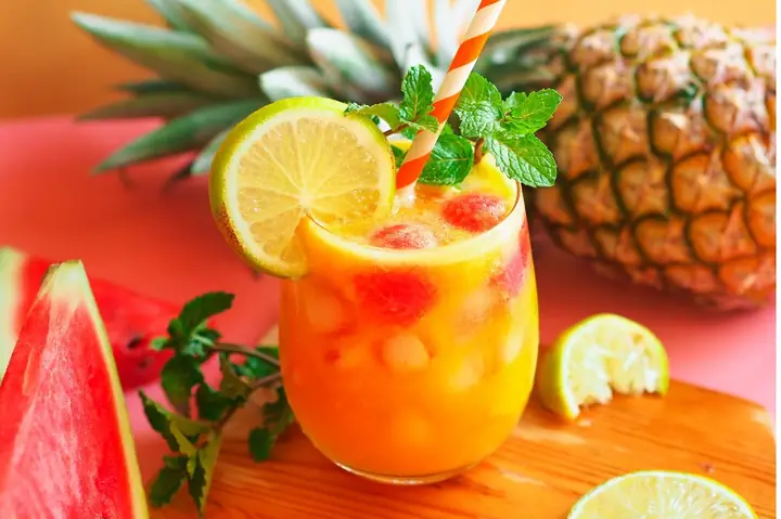 Nước Ép Dưa Hấu Và Thơm: Hướng Dẫn Mix & Lợi Ích Toàn Diện Cho Sức Khỏe Nước Ép Dưa Hấu Và Thơm: Hướng Dẫn Mix & Lợi Ích Toàn Diện Cho Sức Khỏe