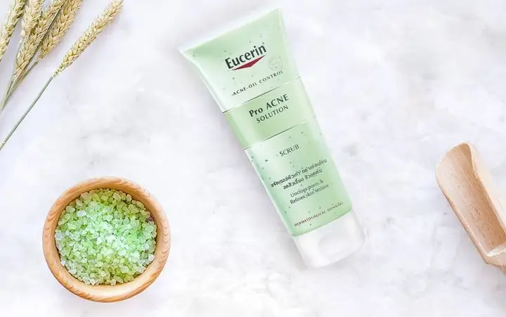 Review Tẩy Da Chết Cho Da Mụn: Top Sản Phẩm Tốt Nhất & Lưu Ý Quan Trọng