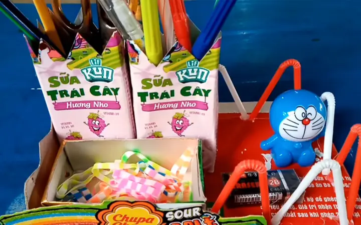 Biến Vỏ Hộp Sữa Thành Sản Phẩm Tái Chế Sáng Tạo: Hướng Dẫn Từ A-z Biến Vỏ Hộp Sữa Thành Sản Phẩm Tái Chế Sáng Tạo: Hướng Dẫn Từ A-z